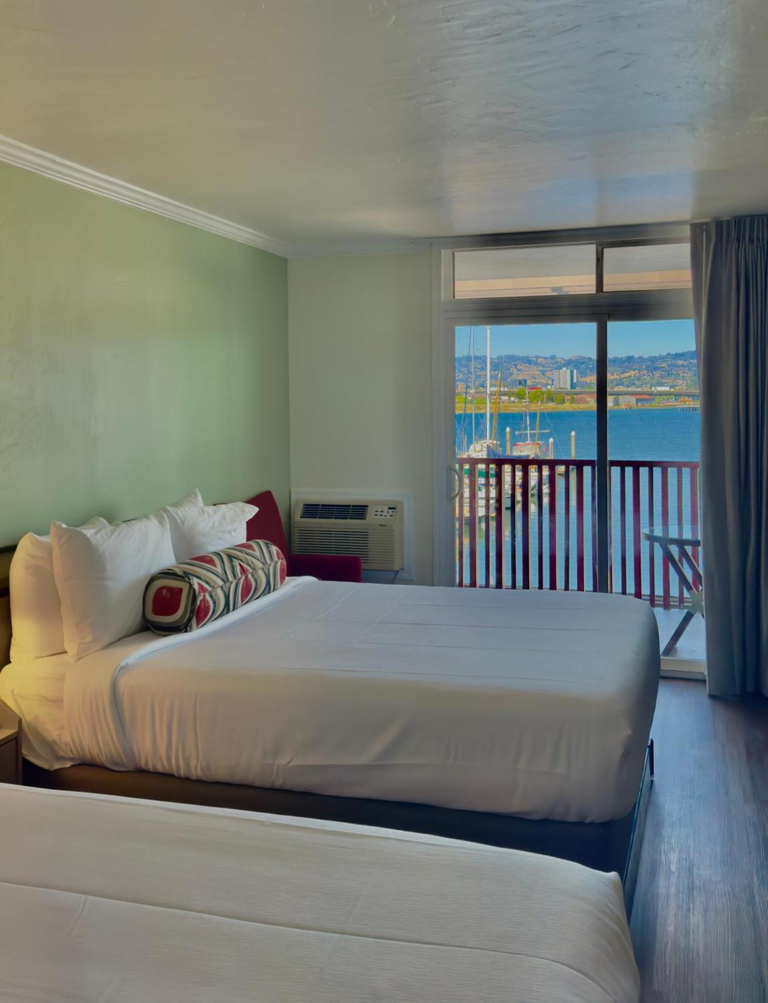 Marina Village Inn อาลาเมดา ภายนอก รูปภาพ