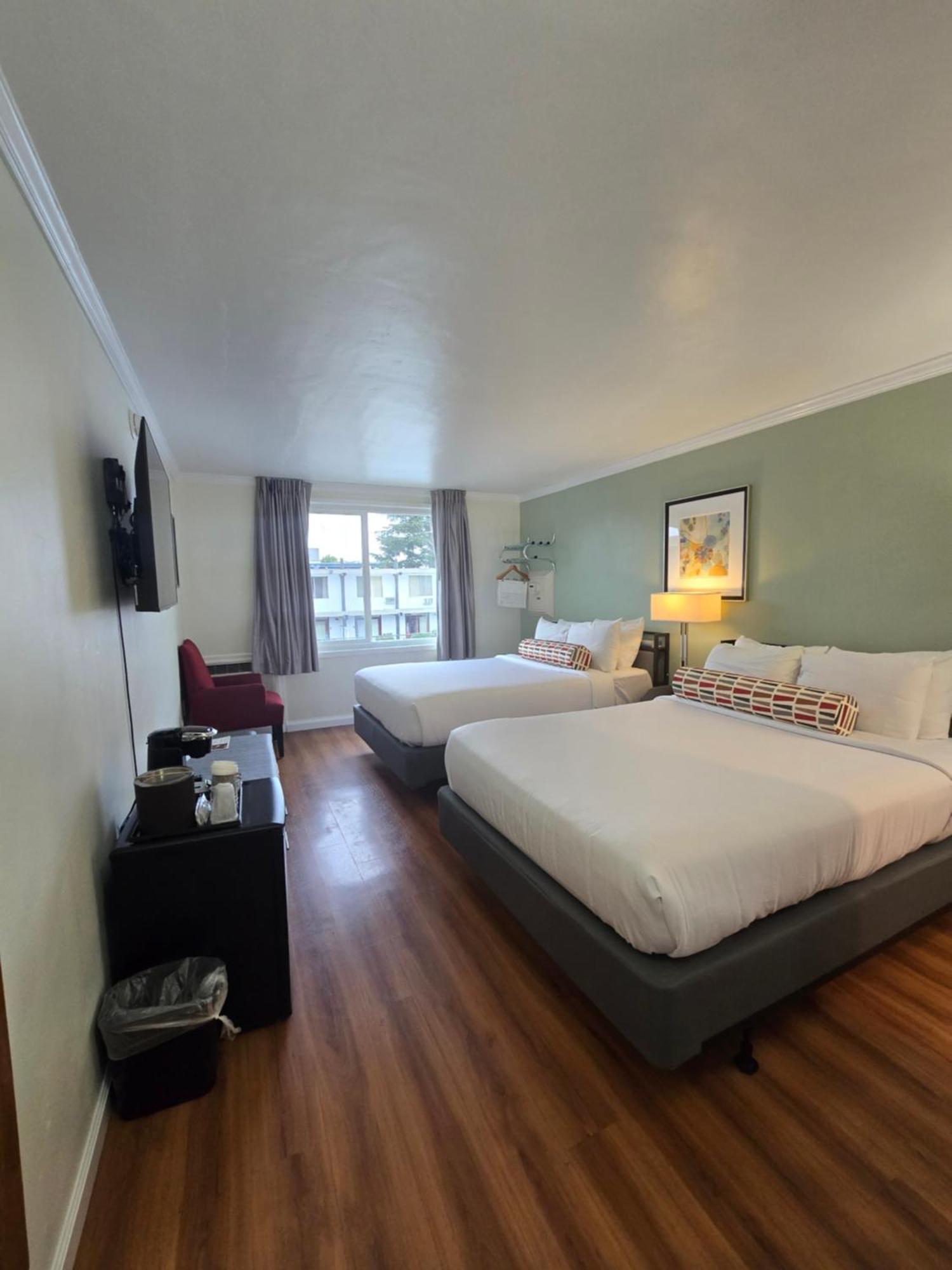 Marina Village Inn อาลาเมดา ภายนอก รูปภาพ